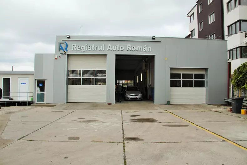 Cum afli norma de poluare a maşinii tale – înainte să plăteşti o amendă pentru Taxa Oxigen