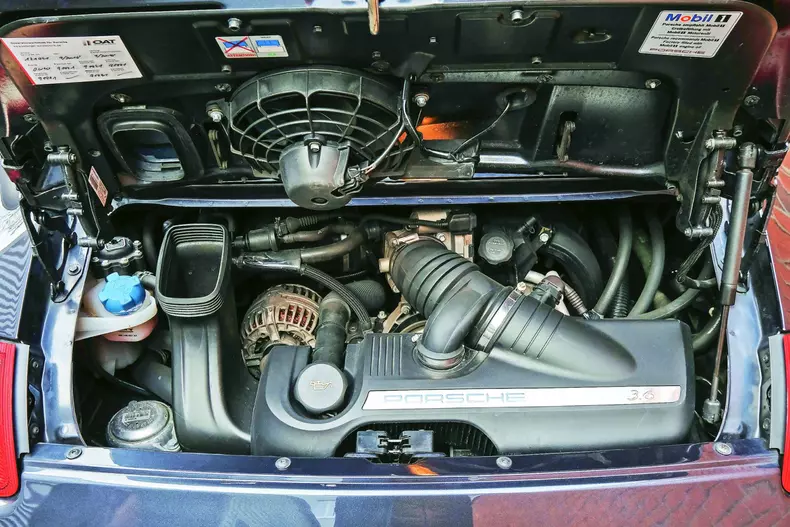 second hand porsche 911 006