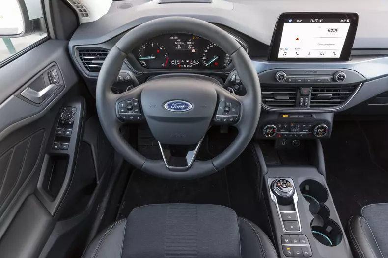 Ford Focus Active 009