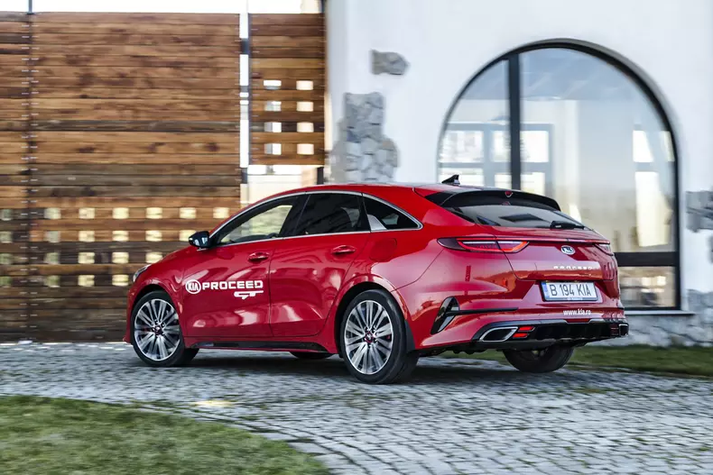 Kia ProCeed 009