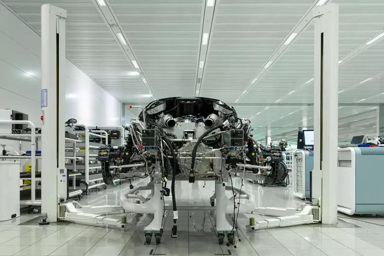 McLaren Speedtail record viteza 7