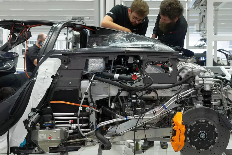 McLaren Speedtail record viteza 9