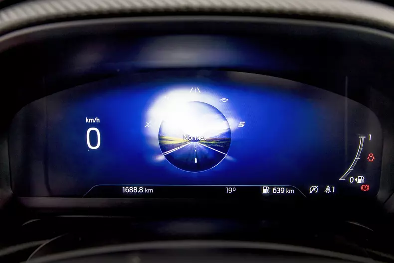 Ford Puma ST Line X test drive 65