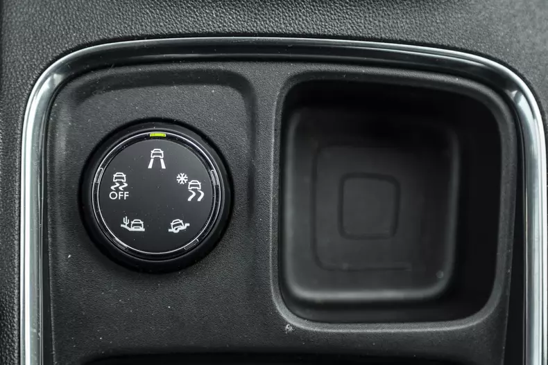 Opel Grandland X 004