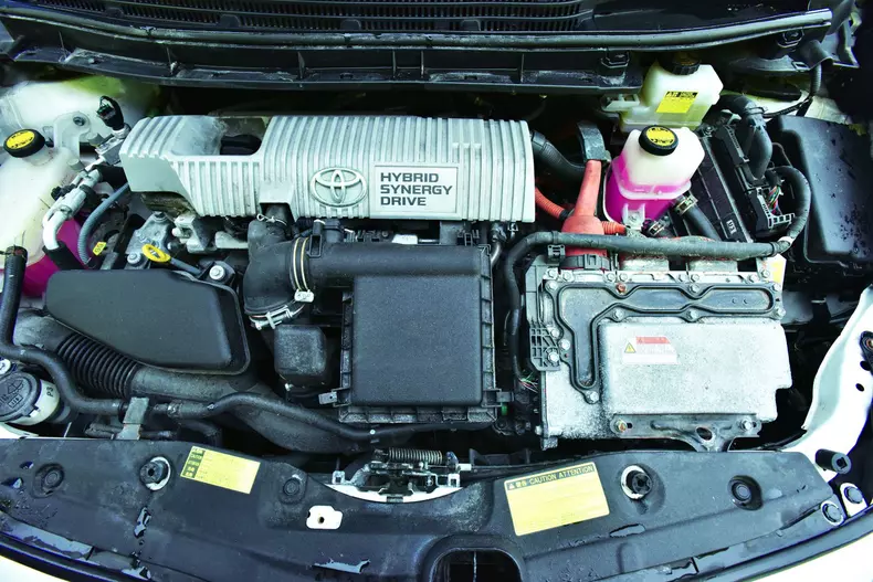 SH VW Polo vs Prius 005