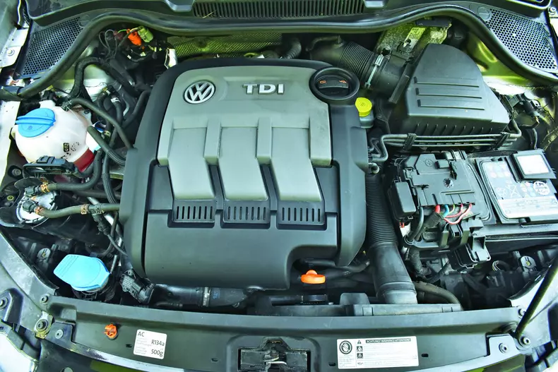 SH VW Polo vs Prius 011