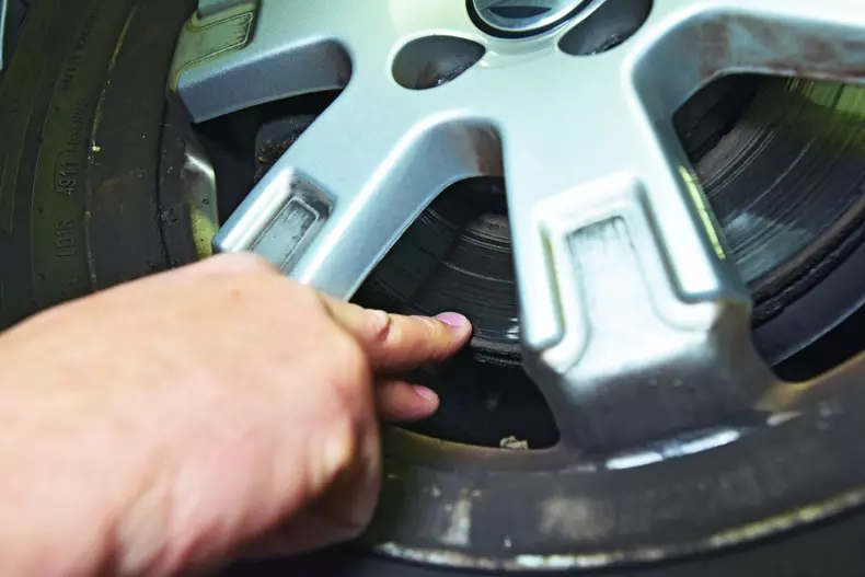 SH VW Polo vs Prius 014