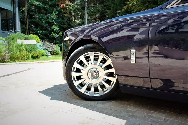 Rolls Royce Phantom 015