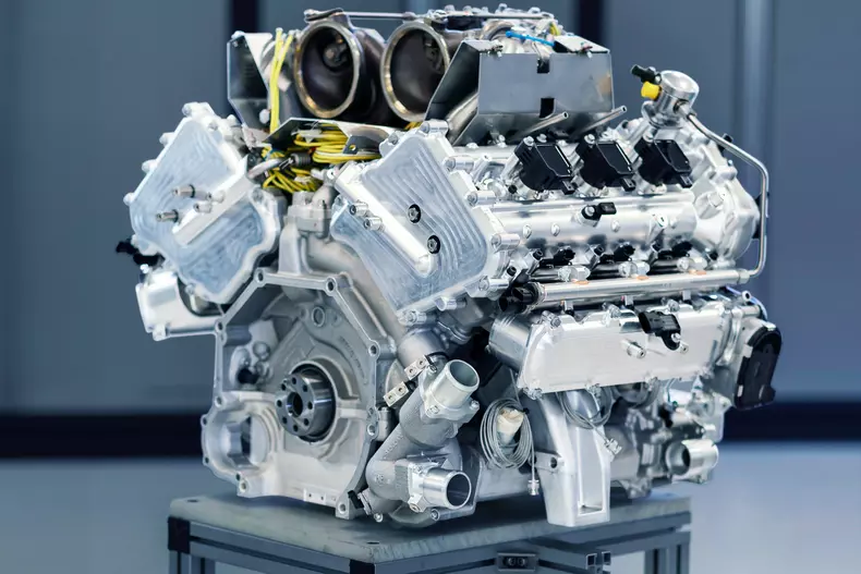 Aston Martin TM01 motor v6