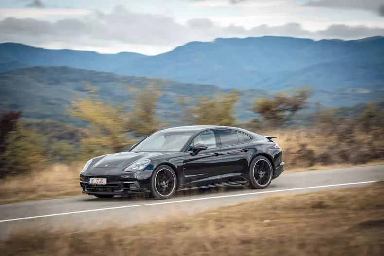 Porsche Panamera test romania 001