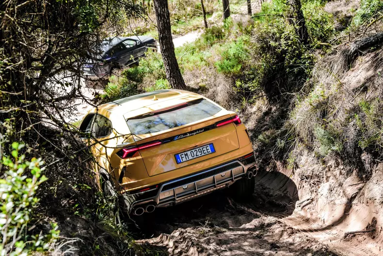 Test Lamborghini Urus 009