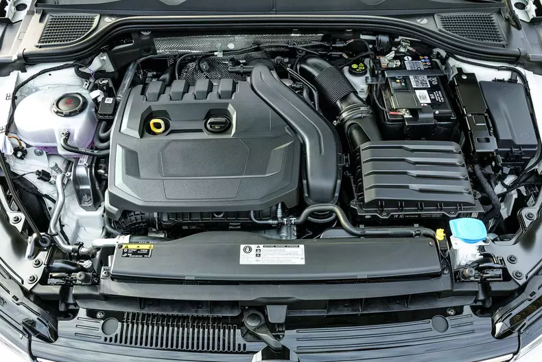 test drive VW Golf 8 001