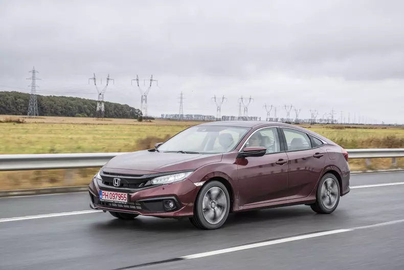 Honda Civic Sedan 008