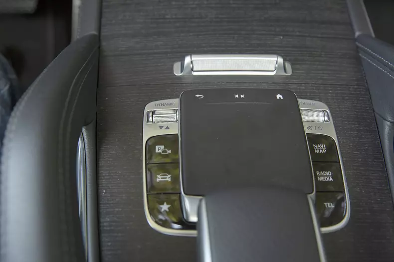 Mercedes-Benz GLE 009