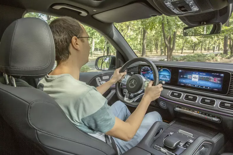 Mercedes-Benz GLE 015