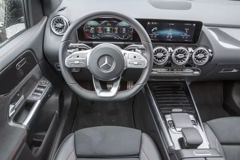 Mercedes Clasa B 001