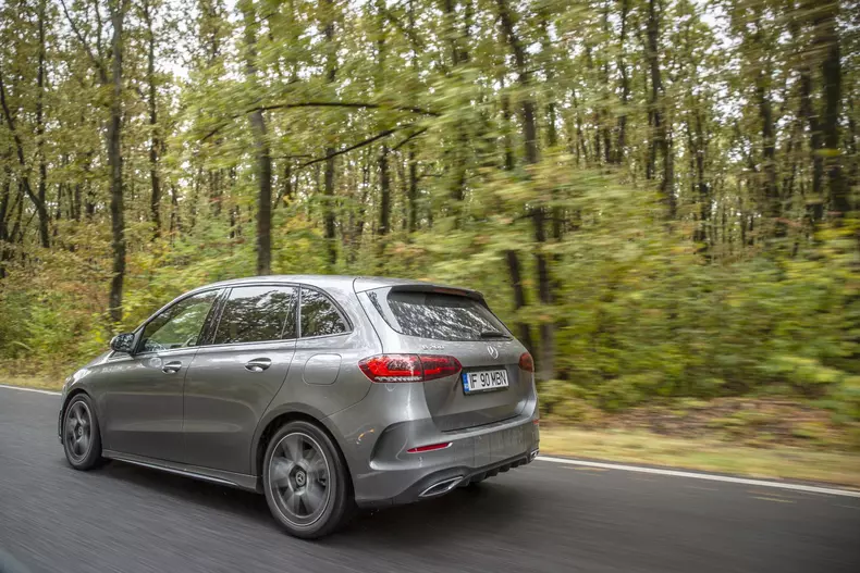 Mercedes Clasa B 014