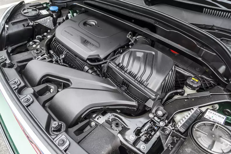 Mini Countryman JCW 001