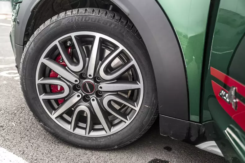 Mini Countryman JCW 002