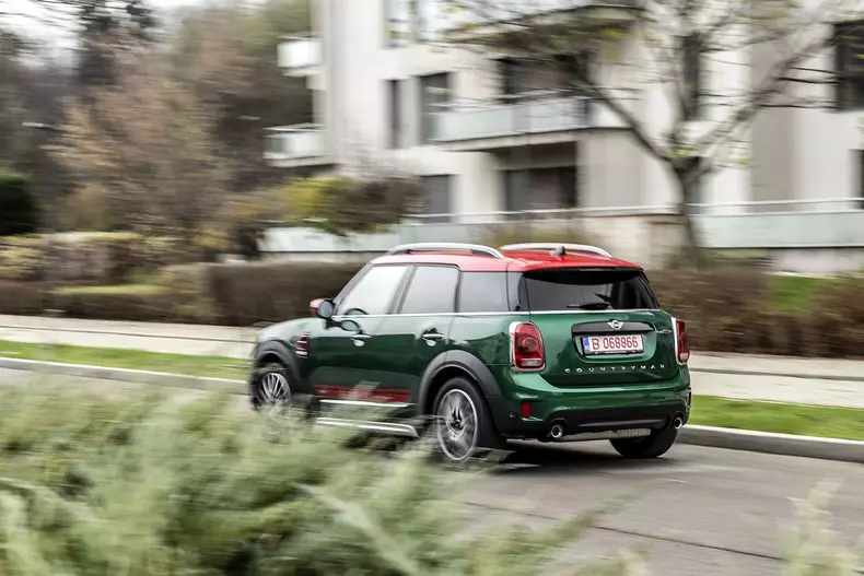 Mini Countryman JCW 023