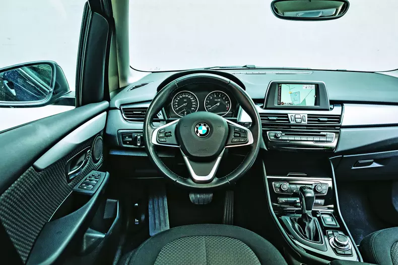 SH Mercedes Clasa B si BMW Seria 2 Active Tourer 004