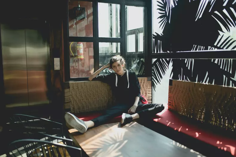 photo-1493359528652-70307eca9c2c