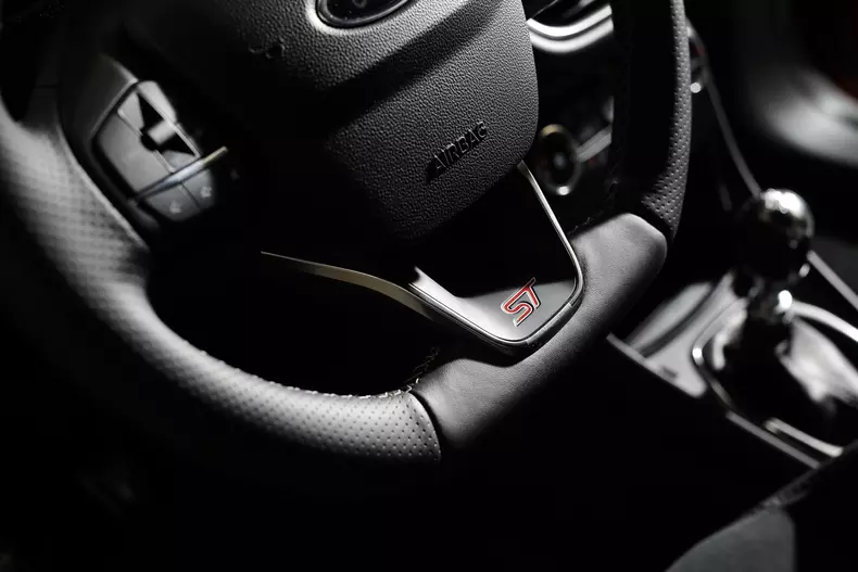 Puma ST on location004