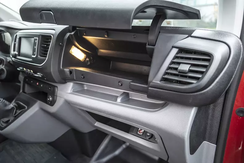 Test Drive Peugeot Expert 009