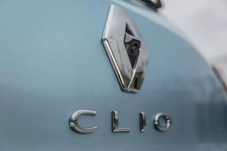 Test Drive Renault Clio 003