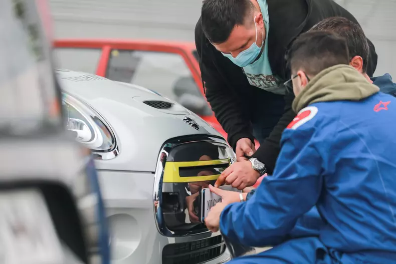 MINI Cooper SE la CNSS 2020 foto Dragos Savu058