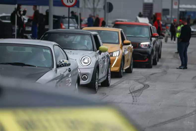 MINI Cooper SE la CNSS 2020 foto Dragos Savu074