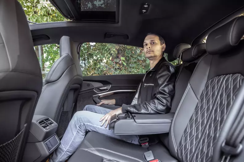 Audi e-tron Sportback 020