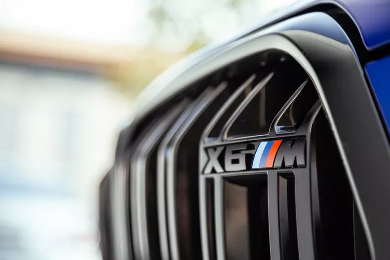 BMW X6 M Competition 002