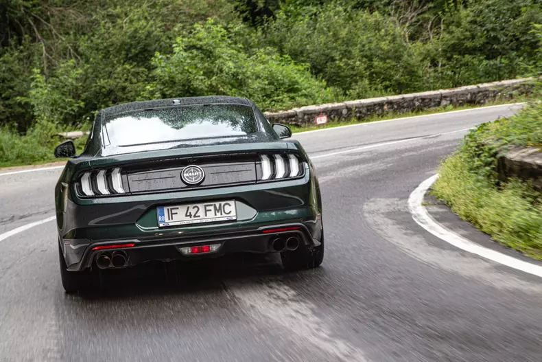 Ford Mustang Bullitt 121