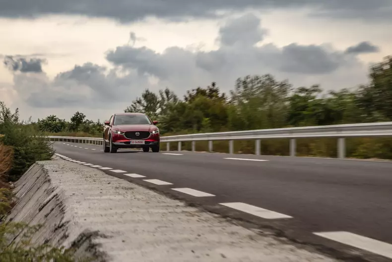 Mazda CX-30 003