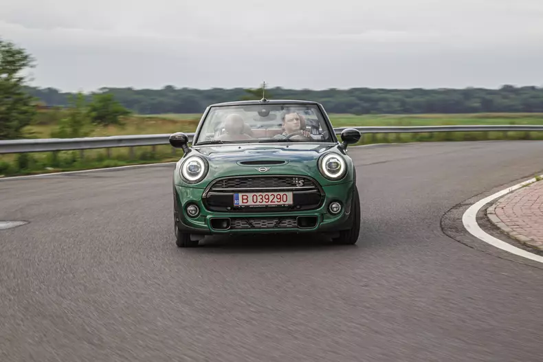 Mini Cooper S Cabrio 002