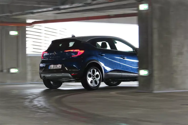 Renault Captur 010