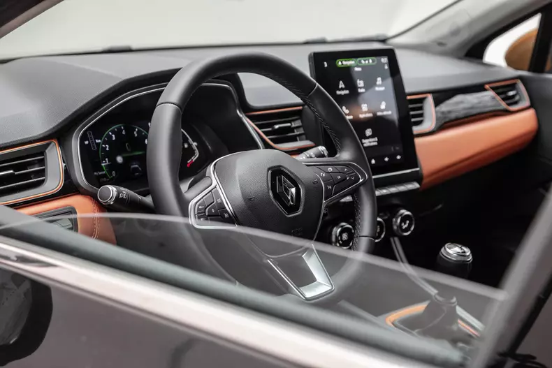 Renault Captur GPL 012