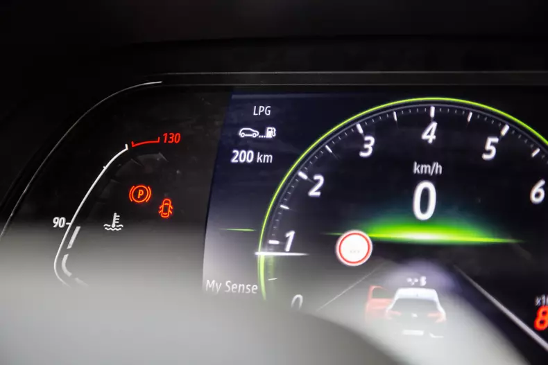 Renault Captur GPL 014