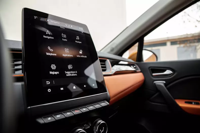 Renault Captur GPL 017