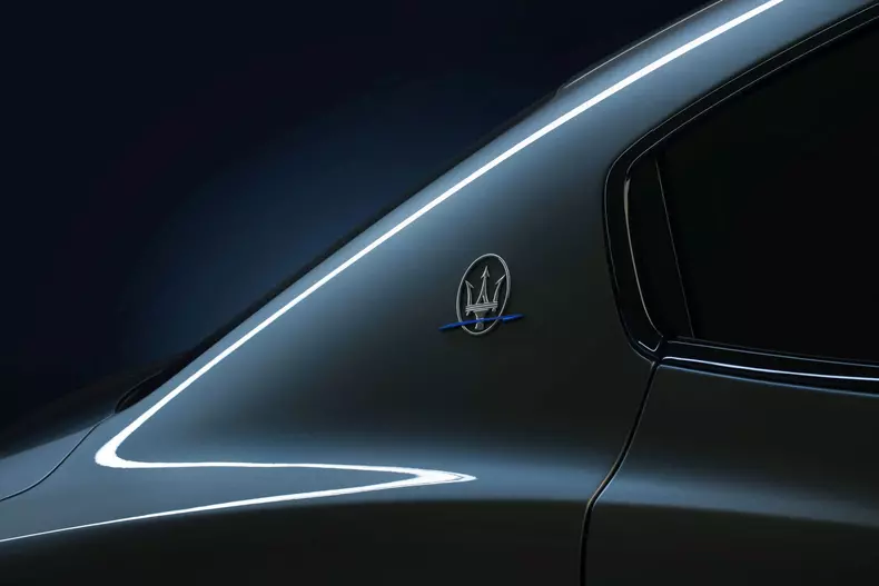 Maserati Ghibli Hybrid 012