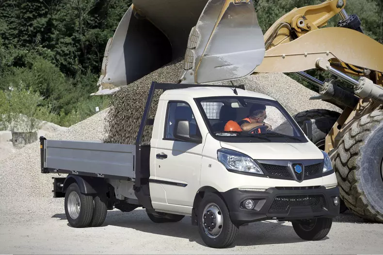 Noul Piaggio Porter 004