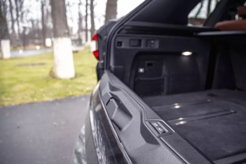 BMW X5 M50d Final Edition 004