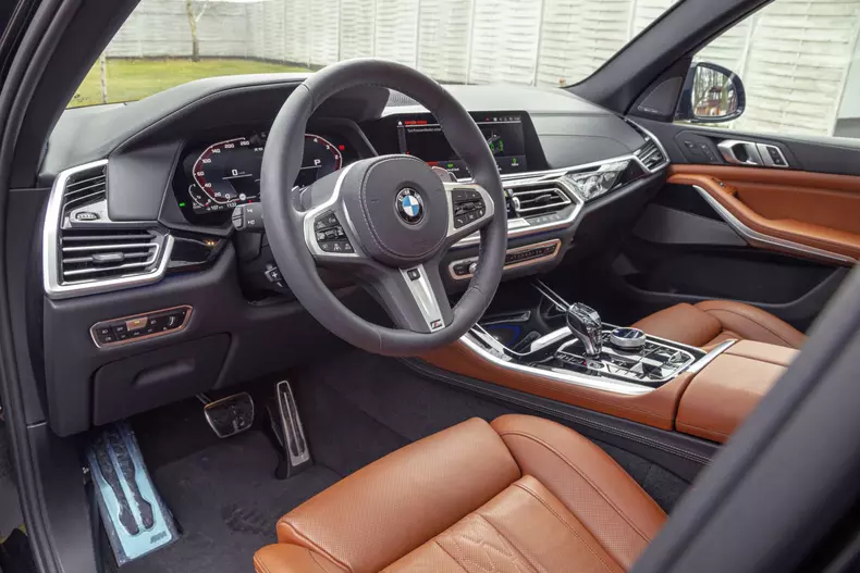 BMW X5 M50d Final Edition 007