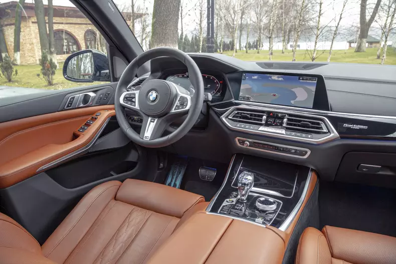 BMW X5 M50d Final Edition 021
