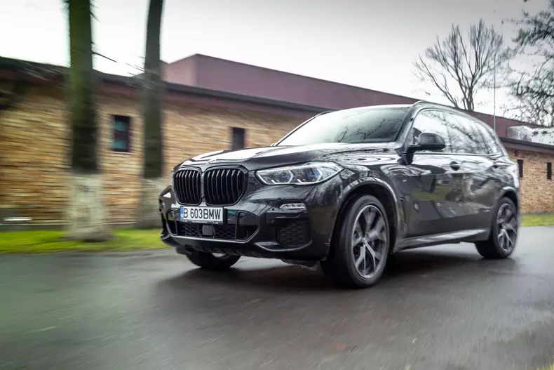 BMW X5 M50d Final Edition 029