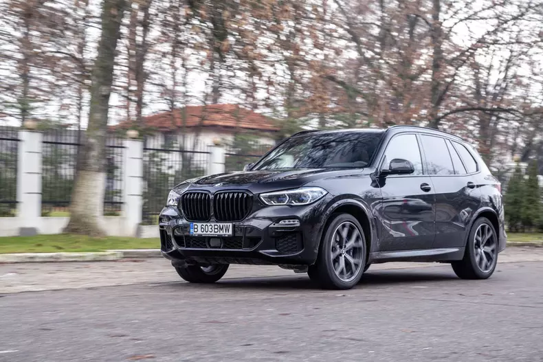 BMW X5 M50d Final Edition 032