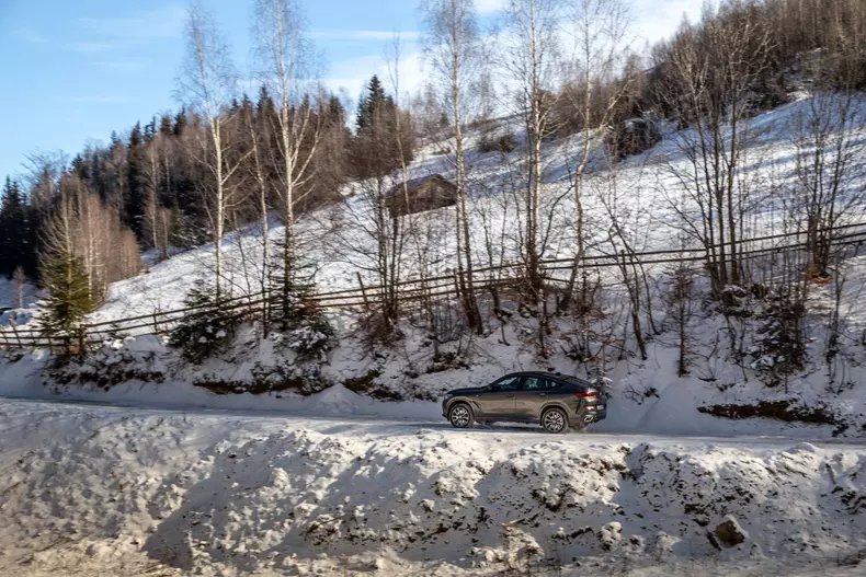 BMW X6 xDrive40d 020