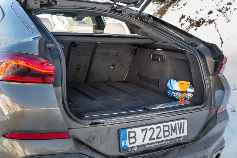 BMW X6 xDrive40d 028