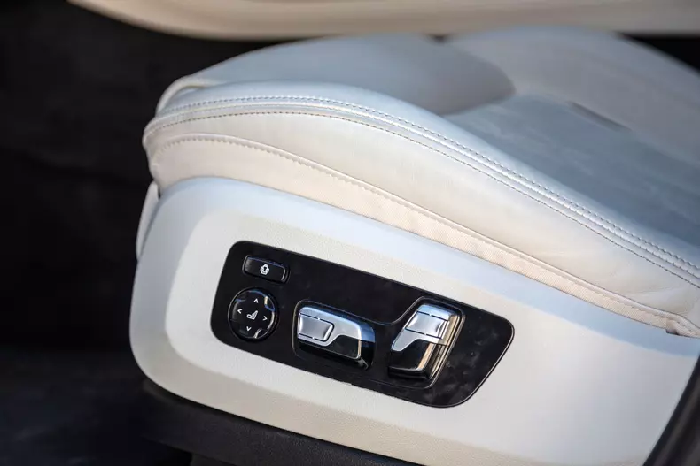 BMW X6 xDrive40d 031